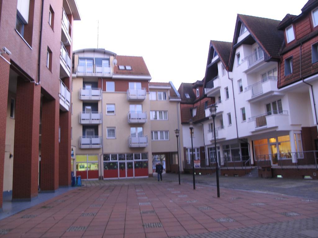 Apartament Portowy Z Garazem, Ul Towarowa โควอบเซก ห้อง รูปภาพ